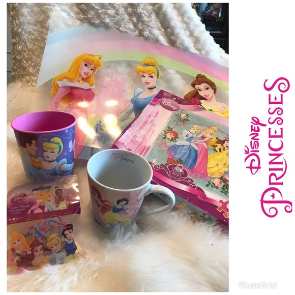 Other - Disney Princess 👸🏼 5 items